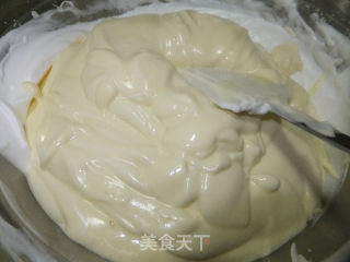 戚风裱花蛋糕的做法步骤：8