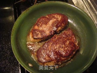 菲力牛排配芥末和细香葱的做法步骤：8
