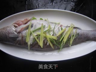 清蒸海上鲜的做法步骤：5