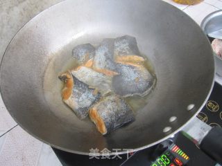 香煎鱼尾的做法步骤：4