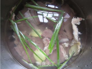 香醉“鹅”肝配蚝油香醋汁的做法步骤：2
