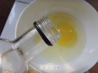 洋葱炒鸡蛋的做法步骤：3