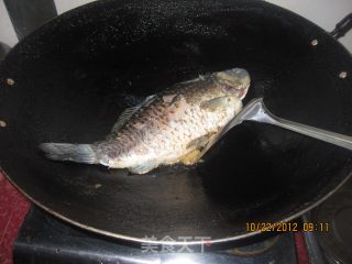 鲫鱼赤小豆节瓜汤的做法步骤：4