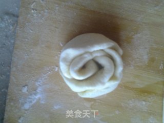 玫瑰花卷的做法步骤：18