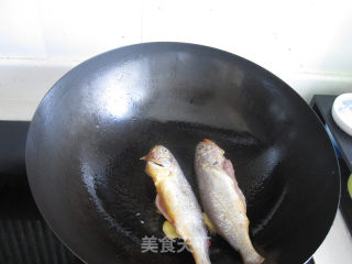 小黄鱼水饺的做法步骤：3