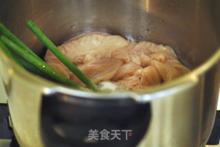 大肠炒五花肉的做法步骤：2