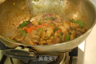 大肠炒五花肉的做法步骤：8