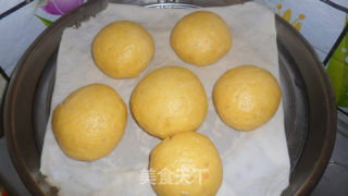 收获的季节--黄金南瓜馒头的做法步骤：11
