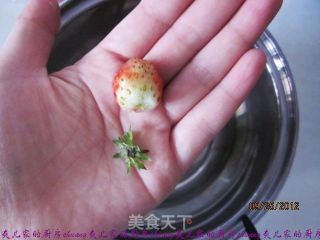 宝宝辅食——草莓汁的做法步骤：1