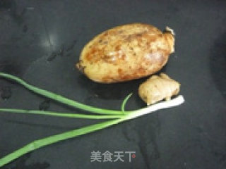 姜汁莲藕的做法步骤：1
