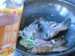 鱼头炖豆腐的做法步骤：5