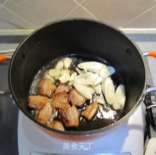 回锅肉的做法步骤：7