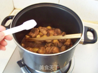 板栗酱烧鸡腿的做法步骤：8