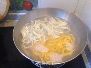 生日面——蔬菜面的做法步骤：9