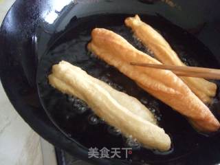 油条的做法步骤：2