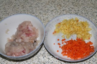 菠萝酥鱼的做法步骤：2