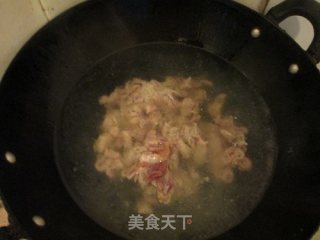 粉肠瘦肉西洋菜汤的做法步骤：4