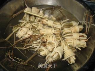 无花果灯芯球瘦肉汤的做法步骤：2