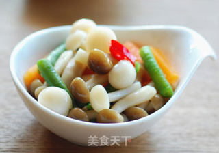 【双菇荟萃】绝配的白玉菇和蟹味菇的做法步骤：7
