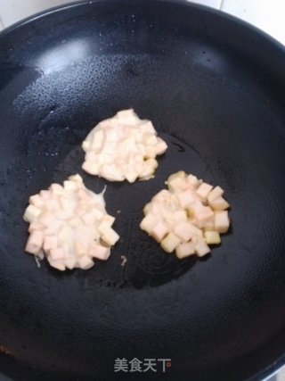 煎红薯粒饼的做法步骤：6