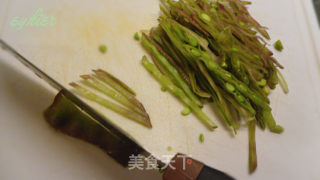 家常菜【扁豆丝炒肉片】的做法步骤：2