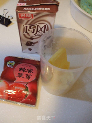 巧克力淡奶果粒面包-面包机版的做法步骤：1
