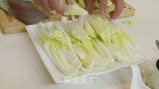 蒜蓉娃娃菜的做法步骤：1