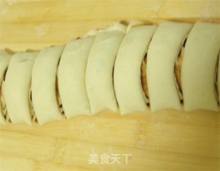 麻酱花卷的做法步骤：5