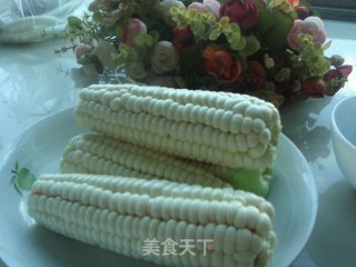 糯玉米炒肉末的做法步骤：1
