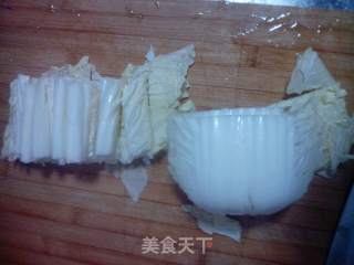 家乡菜--超鲜小乌鱼+海蛎子肉炖白菜粉条的做法步骤：2