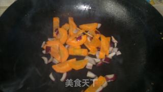 双瓜炒鸡蛋的做法步骤：3
