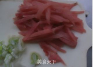 眉豆炒肉的做法步骤：2