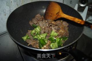 青椒炒鸭胗的做法步骤：7
