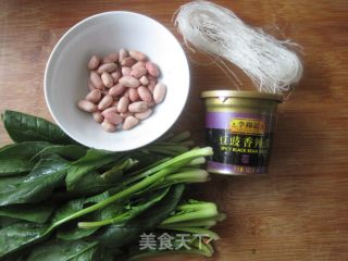 凉拌菠菜粉丝的做法步骤：1