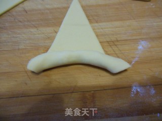 金牛角馒头的做法步骤：10