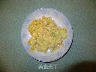 滑蛋虾仁的做法步骤：4