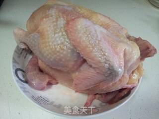姜葱蒸鸡的做法步骤：1