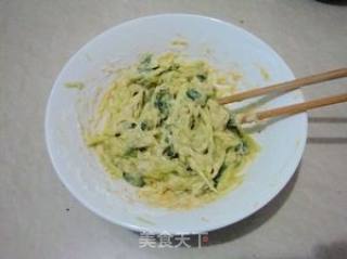 黄瓜葱花鸡蛋饼的做法步骤：6