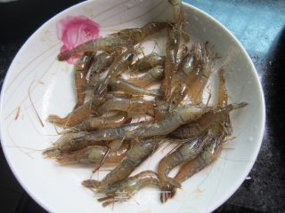 天成一味虾的做法步骤：2