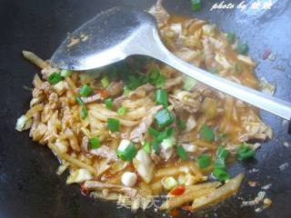 辣菜炒肉的做法步骤：8