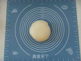 柔软蓬松---牛奶面包的做法步骤：6