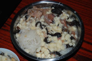 西安人做的羊肉泡馍的做法步骤：7