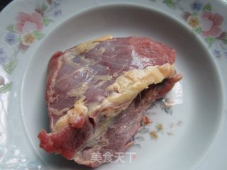 牛肉面的做法步骤：1