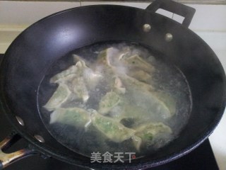 煮水饺的做法步骤：3