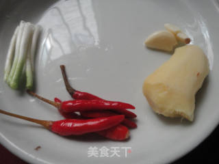 鱼香肉丝的做法步骤：2