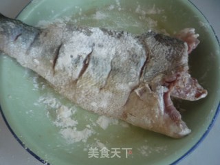 醋烹鲈鱼的做法步骤：6