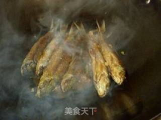 家常烧红尾鱼的做法步骤：6