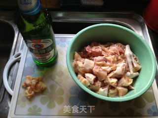 香菇耗油滑鸡的做法步骤：1