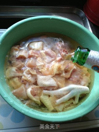 香菇耗油滑鸡的做法步骤：4