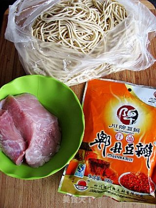 家常版川味炸酱面的做法步骤：1